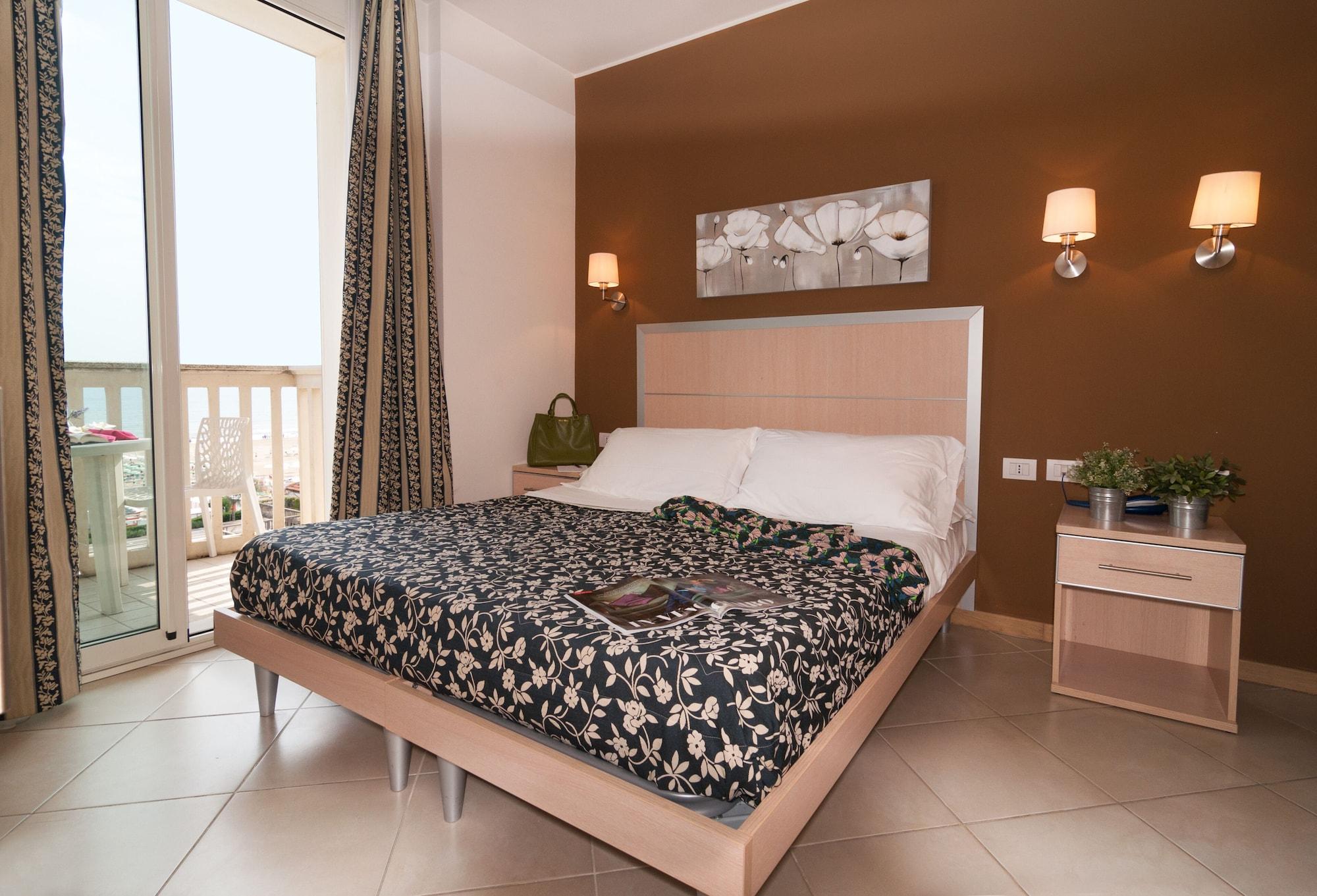 Residence T2 Rimini Extérieur photo